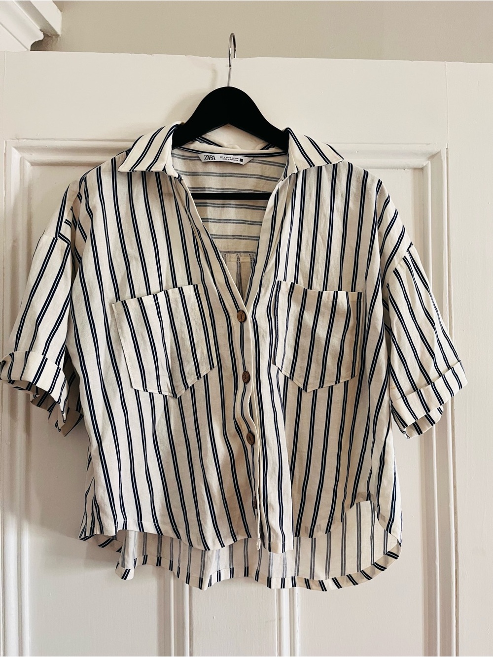 Zara Cream and Navy Striped Button-Front Short Sleeve Shirt